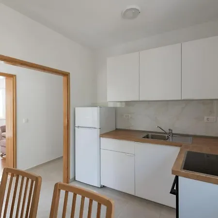 Apartment Anamarija Ploce *