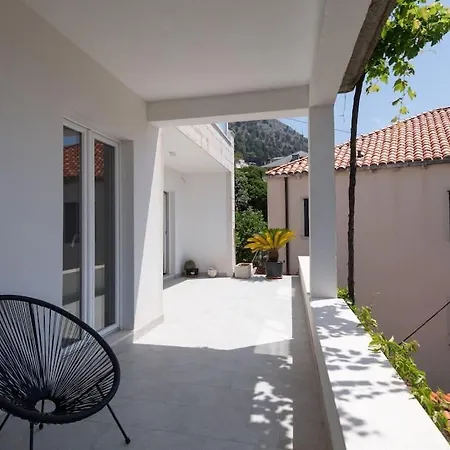 Anamarija Ploce * Dubrovnik