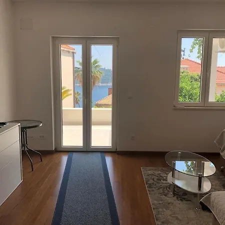 Anamarija Ploce Apartment