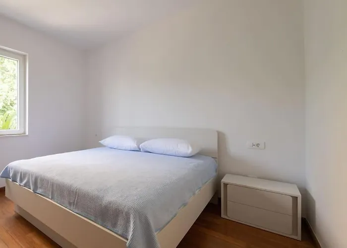 Anamarija Ploce * Dubrovnik